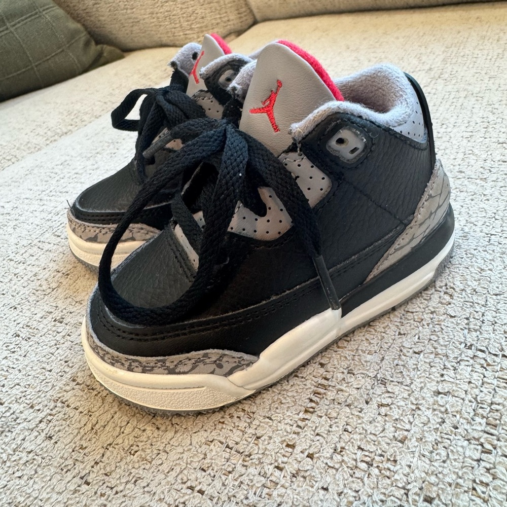 Jordan retro shoes